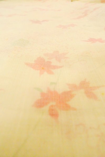 画像9: P0422C 女性用 襦袢   モスリン 薄いアイボリー,  梅 【中古】【USED】【リサイクル】 ★☆☆☆☆【P0422C】 (9)
