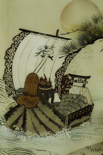 画像17: P0526A 男性用 羽織   シルク（正絹） 深い茶色,  松/松葉 【中古】【USED】【リサイクル】 ★☆☆☆☆【P0526A】 (17)