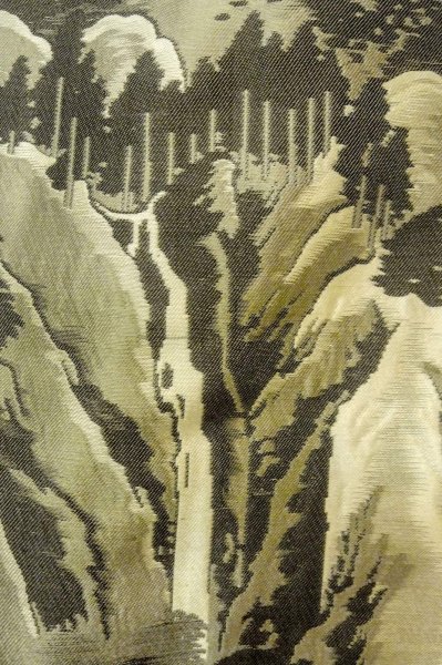 画像15: P0526C 男性用 羽織   シルク（正絹） 黒,  山 【中古】【USED】【リサイクル】 ★★★★☆【P0526C】 (15)