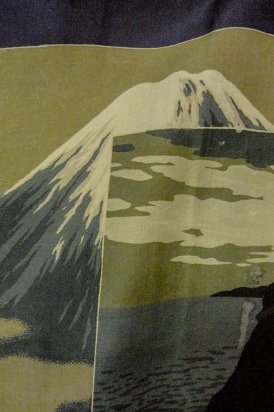 画像14: P0526E 男性用 羽織   シルク（正絹） 黒,  山 【中古】【USED】【リサイクル】 ★★★☆☆【P0526E】 (14)
