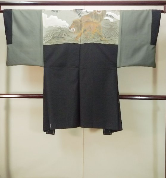 画像3: P0526H 男性用 羽織   シルク（正絹） 青み茶色,  抽象的模様 【中古】【USED】【リサイクル】 ★★★★☆【P0526H】 (3)