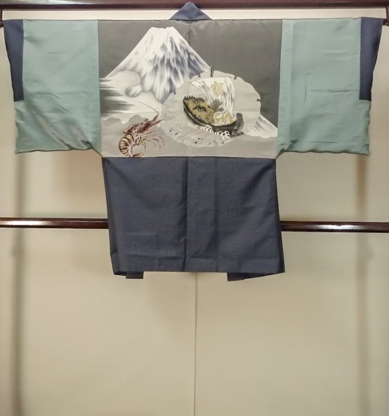 画像3: P0526N 男性用 羽織  大島紬  シルク（正絹） 深い青,  波 【中古】【USED】【リサイクル】 ★★★☆☆【P0526N】 (3)