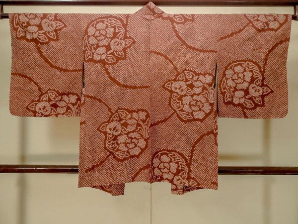 画像2: P0527C 女性用 羽織   シルク（正絹） 深い茶色,  花丸文 【中古】【USED】【リサイクル】 ★★★★☆【P0527C】 (2)