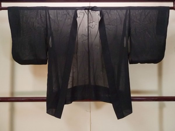 画像1: P0602E 女性用 羽織   シルク（正絹） 黒,  縞 【中古】【USED】【リサイクル】 ★☆☆☆☆【P0602E】 (1)