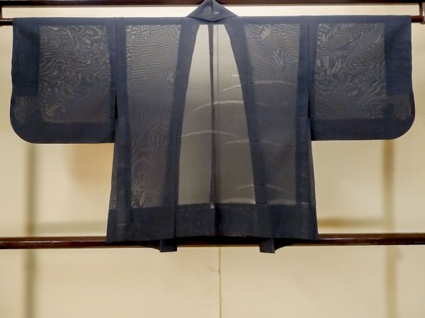 画像2: P0603C 女性用 羽織   シルク（正絹） 黒,  芝草 【中古】【USED】【リサイクル】 ★★★☆☆【P0603C】 (2)
