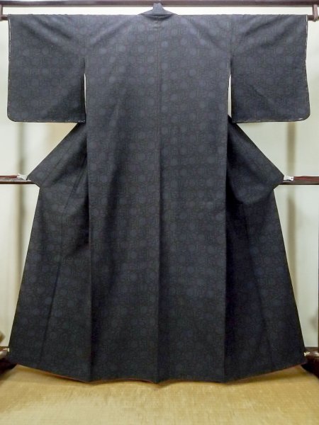 画像1: P0616S 女性用 紬   シルク（正絹） 深い藍,  縞 【中古】【USED】【リサイクル】 ★★★★☆【P0616S】 (1)