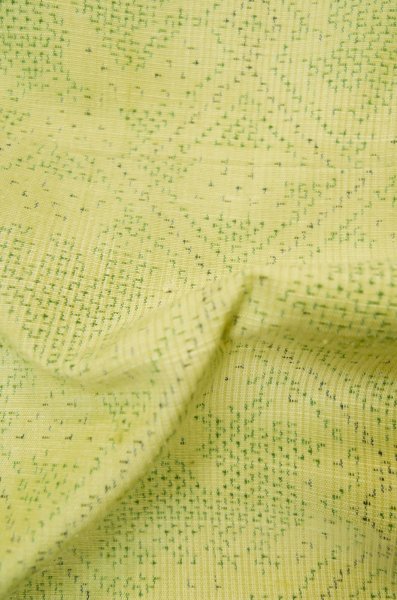 画像12: P0616U 女性用 紬   シルク（正絹） 黄緑色,  抽象的模様 【中古】【USED】【リサイクル】 ★★☆☆☆【P0616U】 (12)