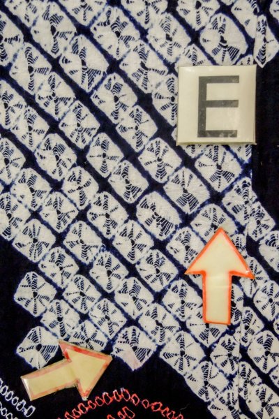 画像17: P0617C 女性用 浴衣（日本製）   綿 藍,  花 【中古】【USED】【リサイクル】 ★★☆☆☆【P0617C】 (17)