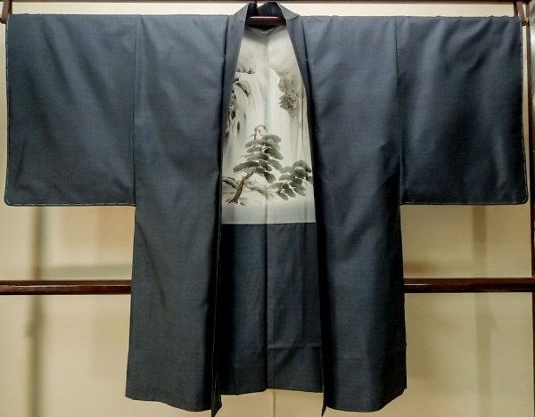 画像1: P0708E 男性用 羽織  大島紬  シルク（正絹） 藍,  亀甲 【中古】【USED】【リサイクル】 ★★★★☆【P0708E】 (1)