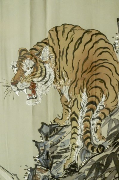 画像11: P0709A 男性用 羽織  大島紬  シルク（正絹） 深い紺,  亀甲 【中古】【USED】【リサイクル】 ★★★★★【P0709A】 (11)