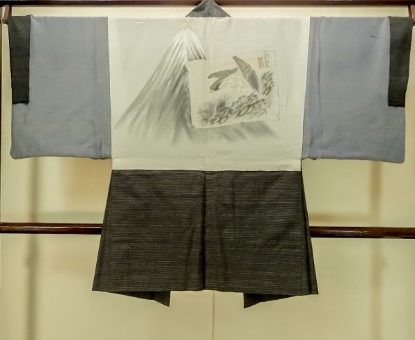 画像3: P0709E 男性用 羽織   シルク（正絹） 深い茶色,  小さな点々 【中古】【USED】【リサイクル】 ★★★☆☆【P0709E】 (3)