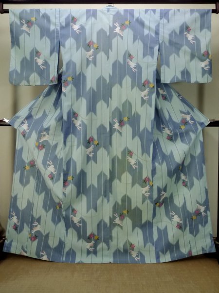 画像1: P0722B 女性用 浴衣（海外製）   綿 水色,  花 【中古】【USED】【リサイクル】 ★☆☆☆☆【P0722B】 (1)