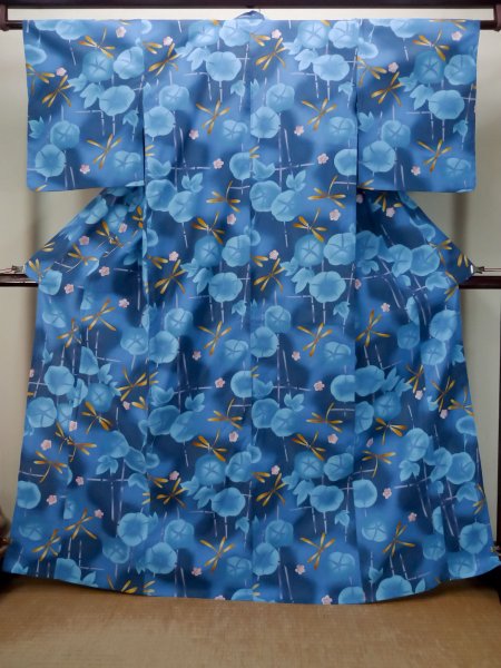 画像1: P0722F 女性用 浴衣（海外製）   綿 青,  梅 【中古】【USED】【リサイクル】 ★★★★☆【P0722F】 (1)