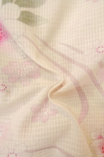 画像11: P0722N 女性用 浴衣（海外製）   綿 淡い桃色,  桜 【中古】【USED】【リサイクル】 ★★★☆☆【P0722N】 (11)