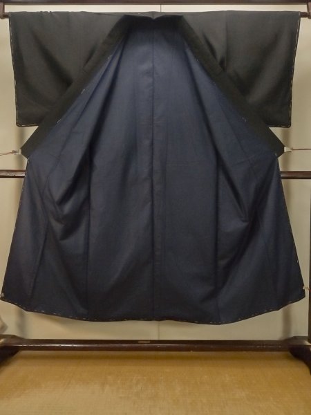 画像2: P0722X 男性用 紋付   シルク（正絹） 黒,  【中古】【USED】【リサイクル】 ★★★★★【P0722X】 (2)