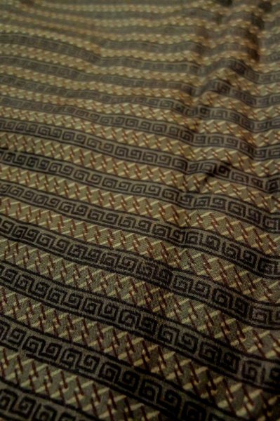 画像8: P0731U 男性用 襦袢   シルク（正絹） 茶色,  縞 【中古】【USED】【リサイクル】 ★★★☆☆【P0731U】 (8)