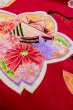 画像13: P0818A 女性用 女の子用着物   化繊 深い赤色,  桜 【中古】【USED】【リサイクル】 ★★☆☆☆【P0818A】 (13)