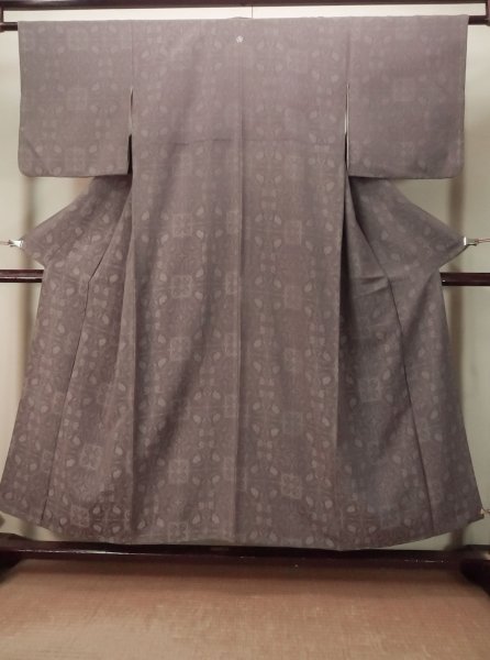 画像1: P0818E 女性用 色無地   シルク（正絹） 灰色がかった藤色,  【中古】【USED】【リサイクル】 ★★☆☆☆【P0818E】 (1)