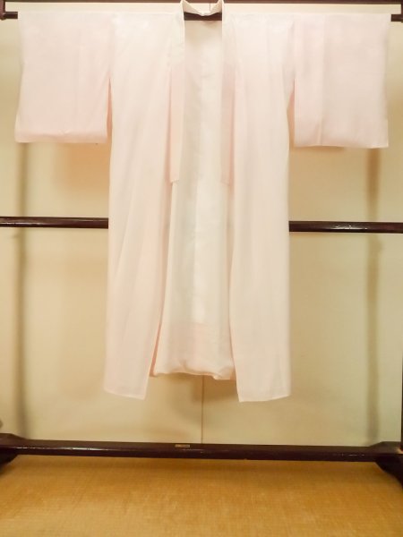 画像1: P0901E 女性用 襦袢   化繊 淡い桃色,  【中古】【USED】【リサイクル】 ★★★☆☆【P0901E】 (1)