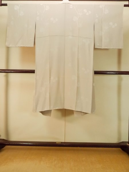 画像2: P0901F 女性用 襦袢   シルク（正絹） 淡い灰色がかった茶色,  【中古】【USED】【リサイクル】 ★★★★☆【P0901F】 (2)
