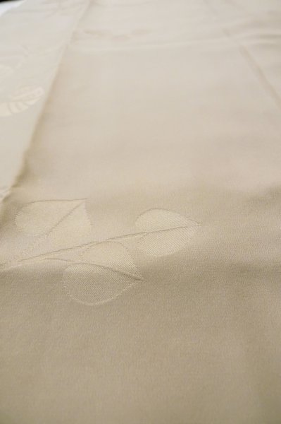 画像8: P0901F 女性用 襦袢   シルク（正絹） 淡い灰色がかった茶色,  【中古】【USED】【リサイクル】 ★★★★☆【P0901F】 (8)