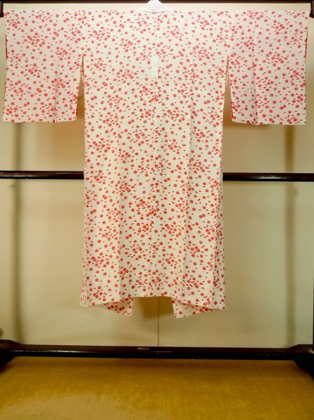 画像2: P0901M 女性用 襦袢   シルク（正絹） 白,  もみじ 【中古】【USED】【リサイクル】 ★★★★☆【P0901M】 (2)