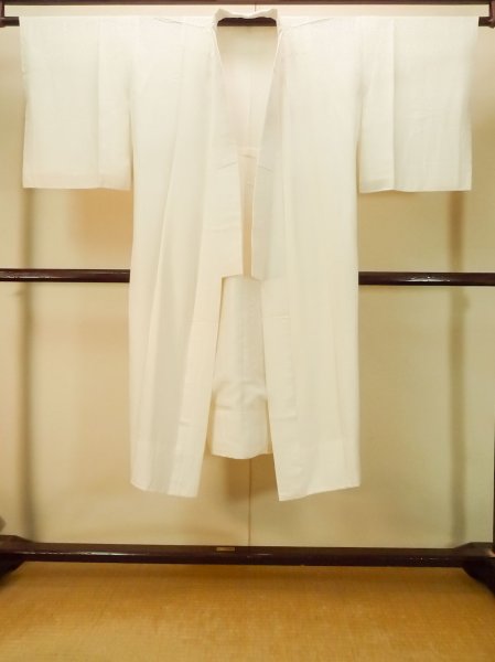 画像1: P0901N 女性用 襦袢   シルク（正絹） 白,  【中古】【USED】【リサイクル】 ★★★★☆【P0901N】 (1)