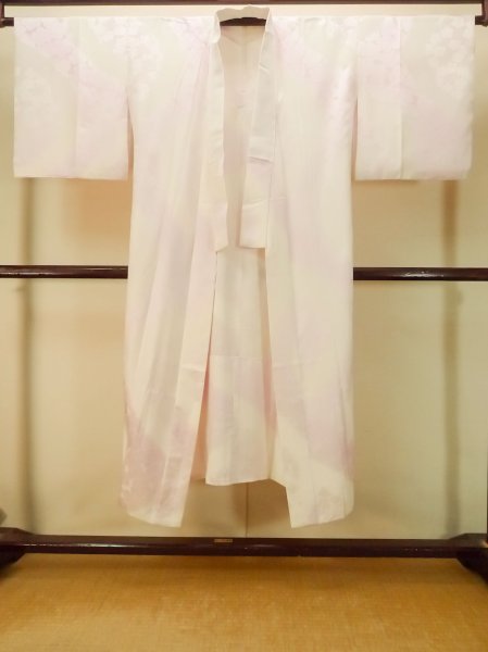 画像1: P0901S 女性用 襦袢   シルク（正絹） 淡い薄い紫色,  【中古】【USED】【リサイクル】 ★★☆☆☆【P0901S】 (1)
