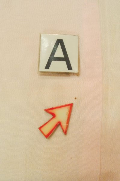 画像14: P0901V 女性用 襦袢   シルク（正絹） 淡い桃色,  カトレア（洋蘭） 【中古】【USED】【リサイクル】 ★★★☆☆【P0901V】 (14)