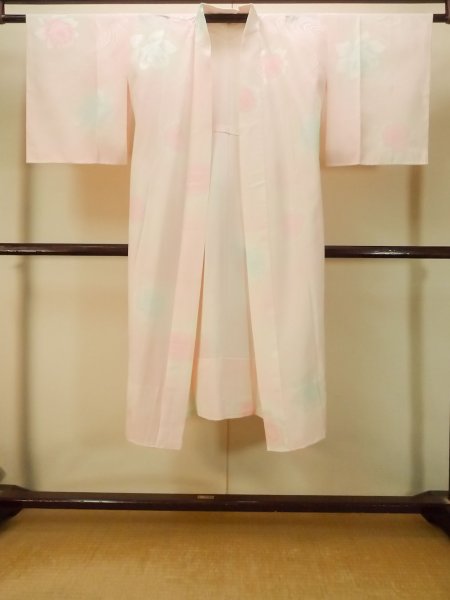 画像1: P0901W 女性用 襦袢   シルク（正絹） 淡い桃色,  【中古】【USED】【リサイクル】 ★★★☆☆【P0901W】 (1)
