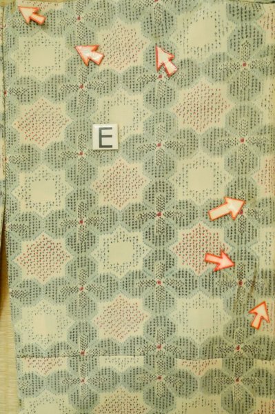画像18: P0916C 女性用 単衣   ウール 灰色がかった水色,  抽象的模様 【中古】【USED】【リサイクル】 ★★☆☆☆【P0916C】 (18)