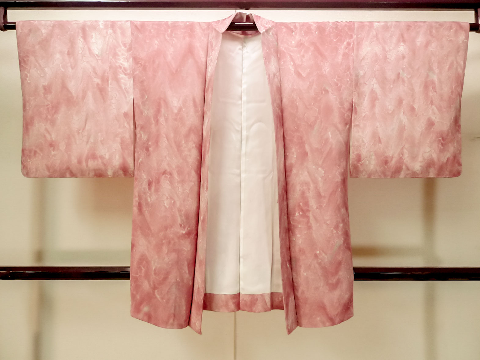 女性用羽織を追加いたしました。